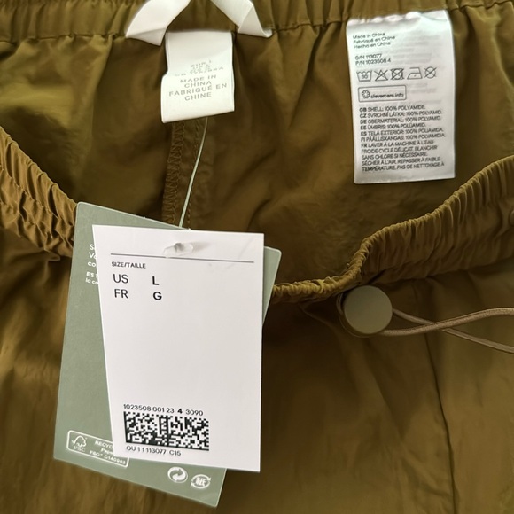 Parachute Pants New with Tags - Picture 2 of 2